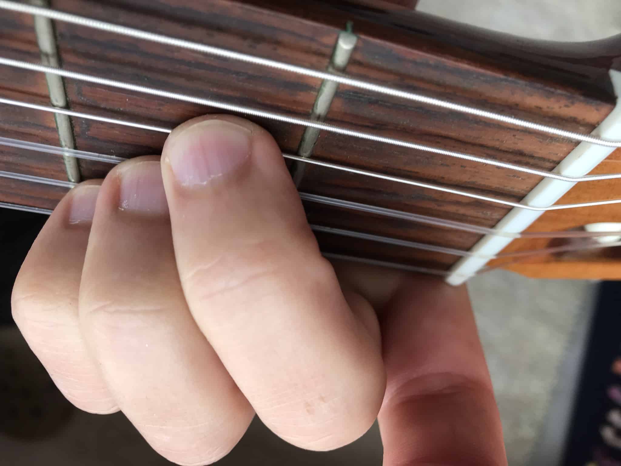 acorde lá maior dedos 2 a 4